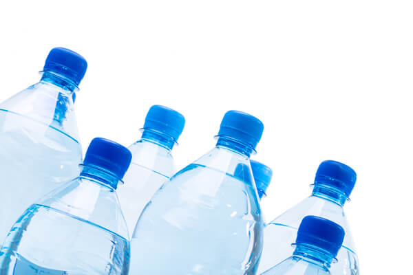botella plastica agua 1 1