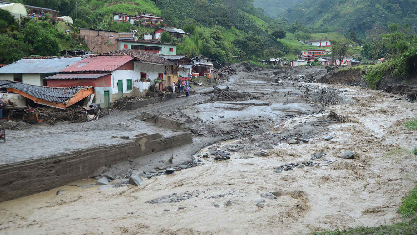 avalancha colombia inundaciones