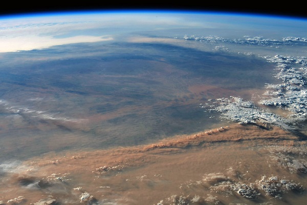 FOTER SAHARAN DUST