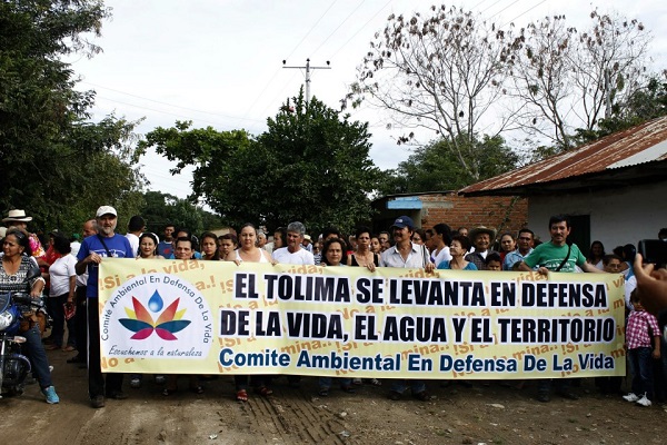 Marchas en Coello