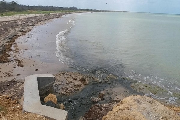 Vertimiento de agua