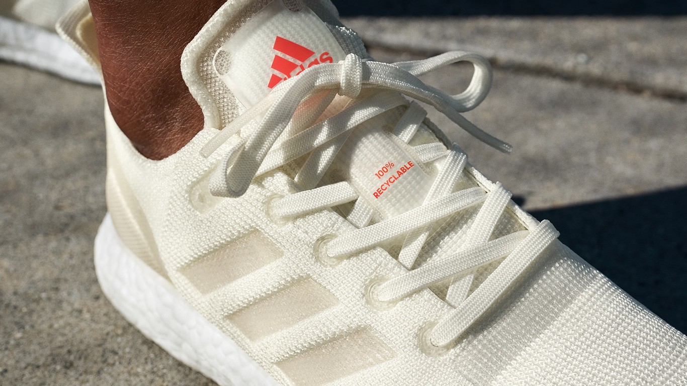 adidas 200