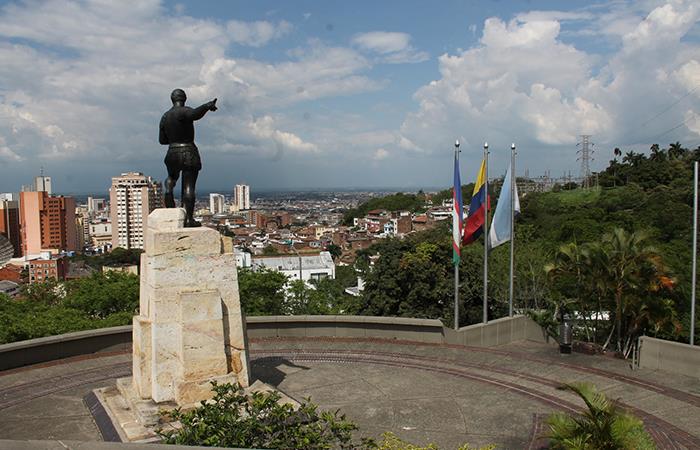 estatua y mirador de sebastian de belalcazar 724322