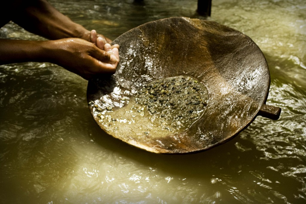 Mercurio líquido para minería