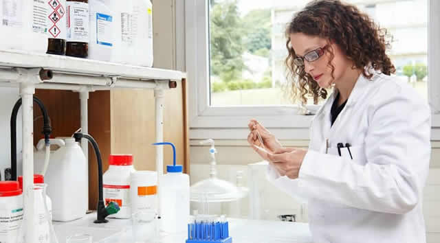 mujer ciencia